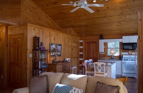 Newland Cabin | Beauty Found In Every Season