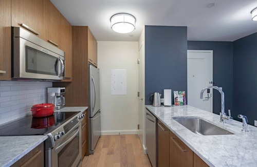 Bay Village Apartment | Beauty in Back Bay, 1BR w/Gym, close to the Common by Blueground