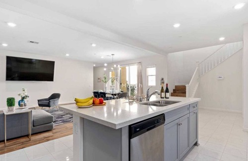 Chino House | Beauty on Brahman Ln