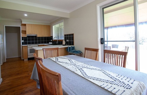 Wallaga Lake House | Beauty Point Retreat - 100 O'Connell's Point Road,