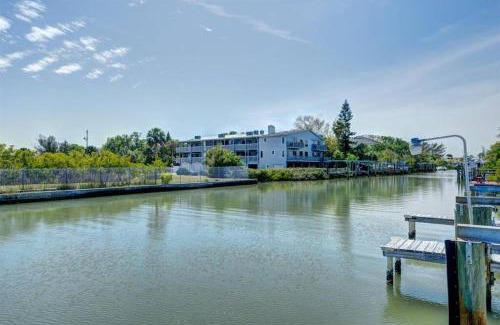 Indian Rocks Beach House | Beauty & the Beach for Lovers of Fun, Work, Beach