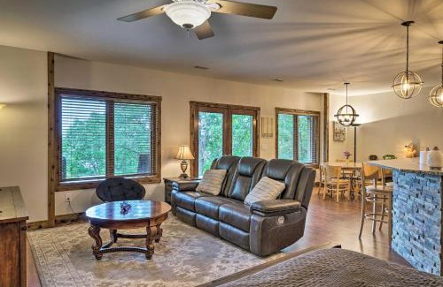 Garfield Apartment | Beaver Lake Retreat with Lake Access and Fire Pit!