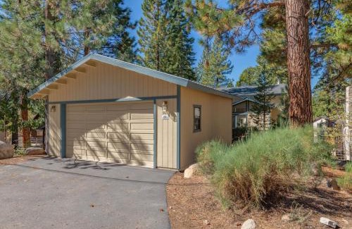 Kings Beach House | Beaver Street Retreat