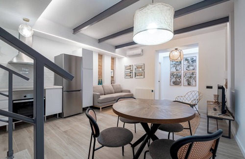 Les Corts Apartment | BeBarceloner Eixample Duplex