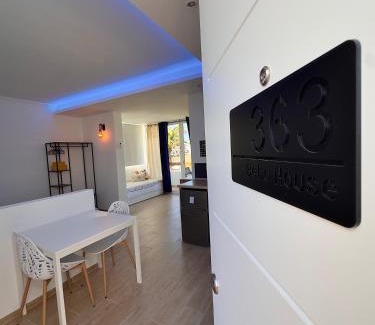 Arona Apartment | Bebo House 363