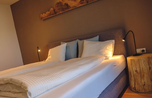 San Genesio Atesino Apartment | Beckenbinder Garden Apartments / cozy new apartment with a beautiful terrace