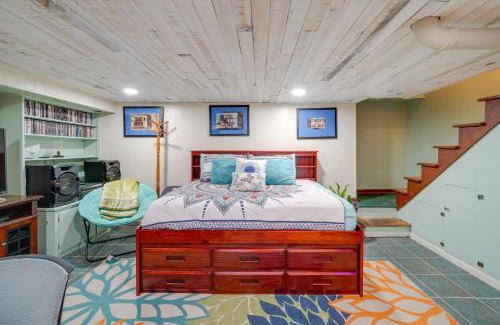 Beckley Apartment | Beckley Studio with Private Hot Tub and Home Gym!