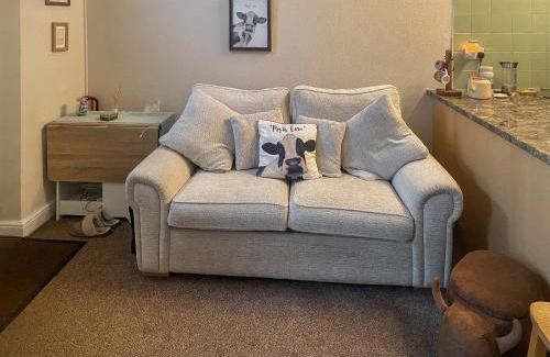 Wing House | Beckside Court