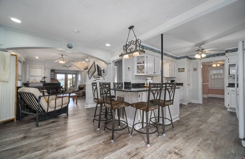 Cottage Line House | Become a Beach Bum at the Beach Bungalow - Hot Tub, Kayaks, Wi-Fi, & SAND!