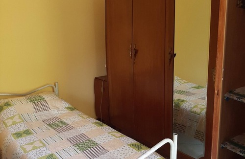 Casale Corte Cerro Bed & Breakfast | Bed and Breakfast 'Sorgiva' with Lake View, Shared Garden and Wi-Fi