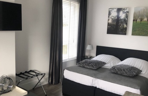 Xanten House | Bed and breakfast at the sea tower.
