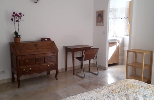 Pelissanne House | Bed and Breakfast in the heart of Provence (2/2)