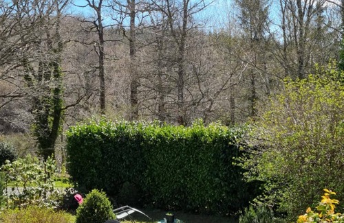 La Salvetat-sur-Agout House | Bed and breakfast 'Saints-Peyres' with Shared Terrace, Wi-Fi