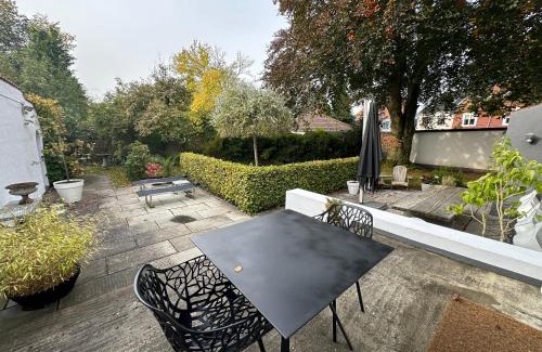 Silkeborg Bed & Breakfast | Bed and Breakfast The Old Chestnut Tree Silkeborg