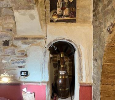 Papiano Apartment | Bed and Wine