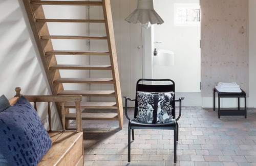 Wintelre House | Bed + Barn BRUURS, an authentic barn, a place to stay in the Netherlands.