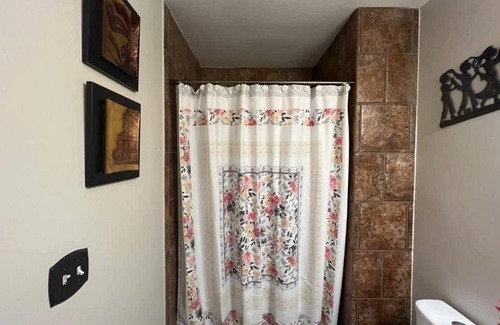 Northridge House | Bed&Bfast Cozy Affordable Homestay in South Denver