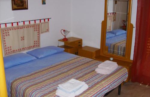 Gioiosa Marea Bed & Breakfast | Bed & Breakfast 5 Di Spade