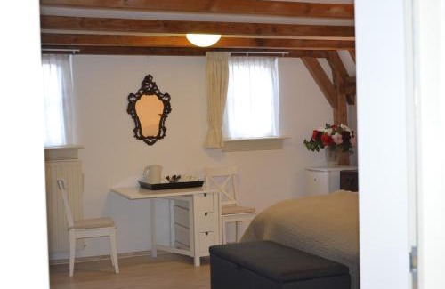 Haarlemmerbuurt Bed & Breakfast | Bed & Breakfast of Art