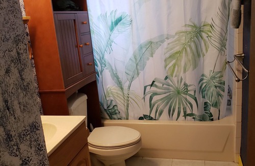 Aurora Bed & Breakfast | Bed with Meals Included