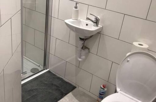 London Borough of Hounslow Apartment | Bedfont House
