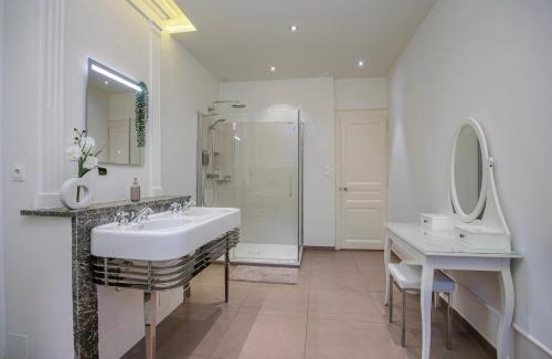 Ferney-Voltaire Apartment | Bedroom 3 - Spacious and Bright - COLIVING
