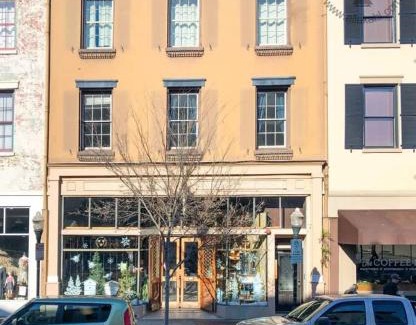 Historic District - North Apartment | Bee on Broughton - Astonishing Home Downtown SAV