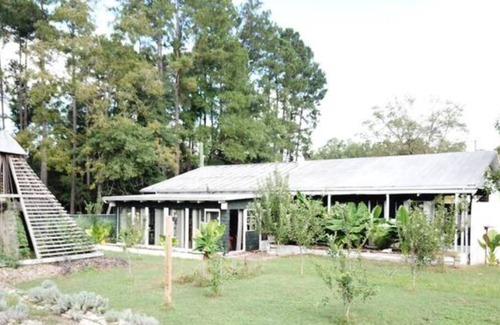 Luray House | Beebop Farm™ Farm House