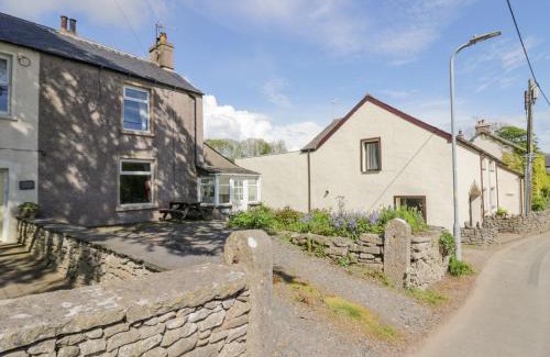 Scales House | Beech Cottage