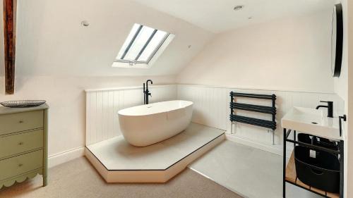 Windermere House | Beech Tops