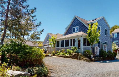 Provincetown Apartment | Beech Tree Retreat