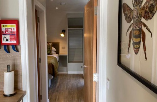 Cupar Apartment | Beechnut Lodge with Hot Tub