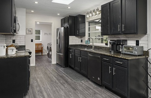 Indian Trails House | Beechwood Oasis | Canal Front, Private Pool!