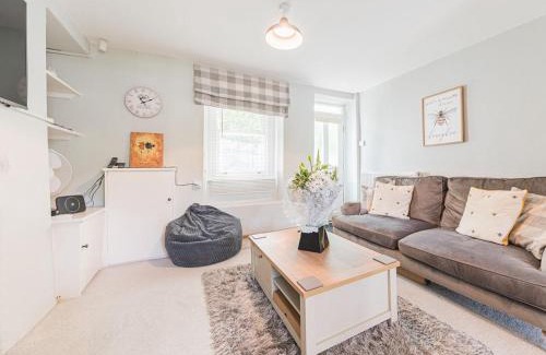Dalton-in-Furness House | Beeswax Cottage