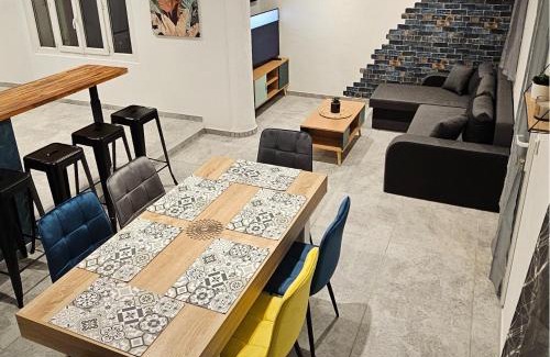 Saint-Cezaire-sur-Siagne Apartment | Bel appartement et son jardin