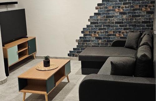 Saint-Cezaire-sur-Siagne Apartment | Bel appartement et son jardin