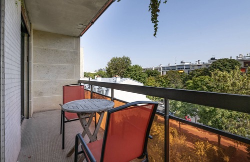 Neuilly-sur-Seine Apartment | Bel Appartement - Bois de Boulogne/fondation Lvmh