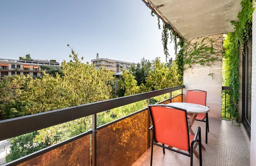 Neuilly-sur-Seine Apartment | Bel Appartement - Bois de Boulogne/fondation Lvmh