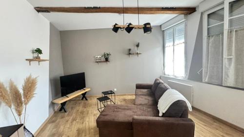 Henriville Apartment | Bel appartement 2-4 pers Centre-ville Netflix