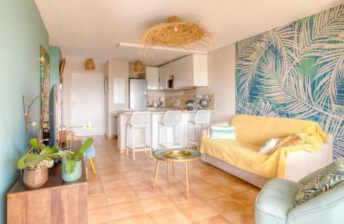 Bormes-Les-Mimosas Apartment | Bel appartement classé 3 étoiles