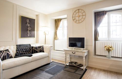 Carmes Apartment | Bel apt rénové en bord de Garonne