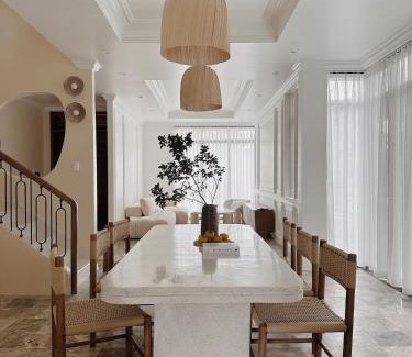 Huong Thuy Villa | BeLam in Hue Villa