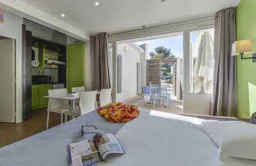 La Grande-Motte Hotel | Belambra Clubs La Grande Motte - Petite Camargue Presqu'île Du Ponant