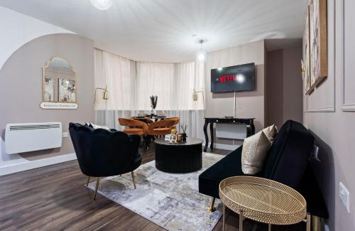 The Westside Apartment | Belgravia Quarters Ltd