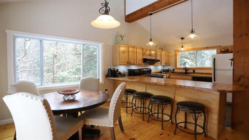 Campton House | Bell Valley 146, Estates