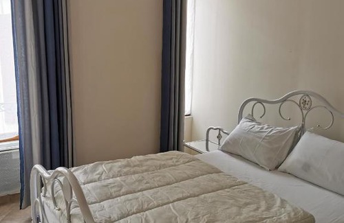 Nevers Apartment | bella appartement cathédrale
