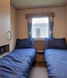 Pagham House | Bella, Church Farm