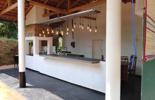 Palindanuwara Hotel | Bella House Bristo