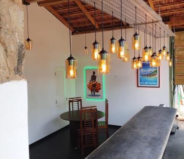 Palindanuwara Hotel | Bella House Bristo