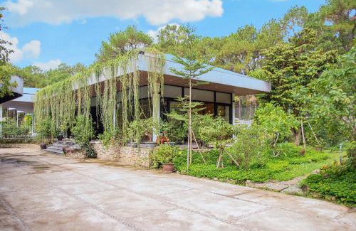 Huong Thuy Villa | Bella House